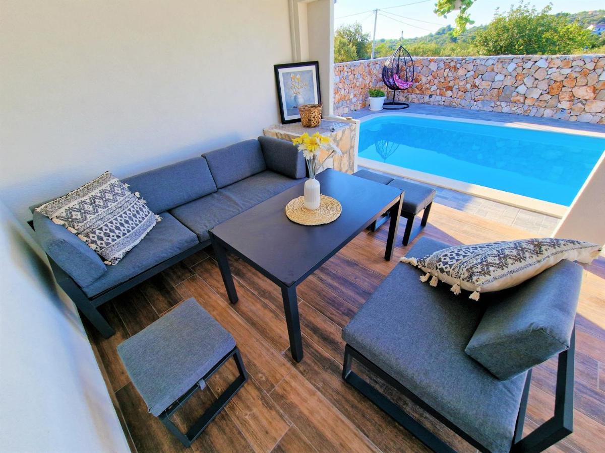 Anas Lagoon Holiday House With Pool At Azure Beach Mali Drvenik Dış mekan fotoğraf